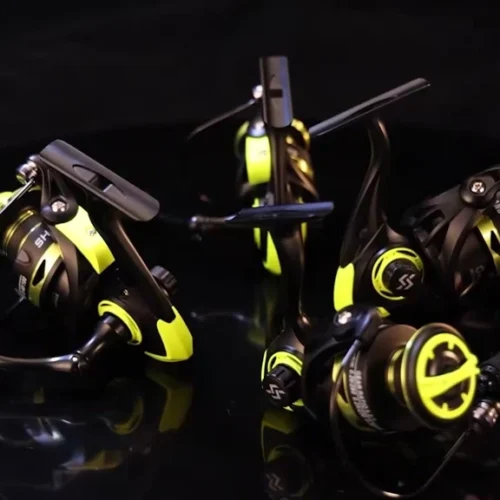 my-11110105-7r98w-lpst4oszumou03.webp Spinning Fishing Reel Max 20LBS Drag Powerful 5 2 1 High speed Mental Waterproof Rotating Reel for Bass Trout Suitable Free Hooks